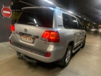 Toyota Land Cruiser J200 · Рестайлинг, 7 мест, 2014 г.