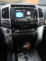 Toyota Land Cruiser J200 · Рестайлинг, 7 мест, 2012 г.