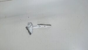 Крепление капота для Mitsubishi Colt VI 2002 - 2008