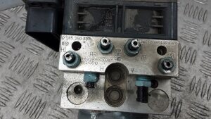 Блок ABS для BMW 5 серия F10, F11 2009-2013