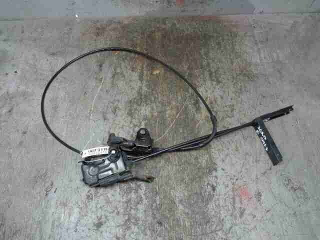 Замок капота для Mercedes-Benz E-Класс W212, S212, C207, A207 2009 - 2016