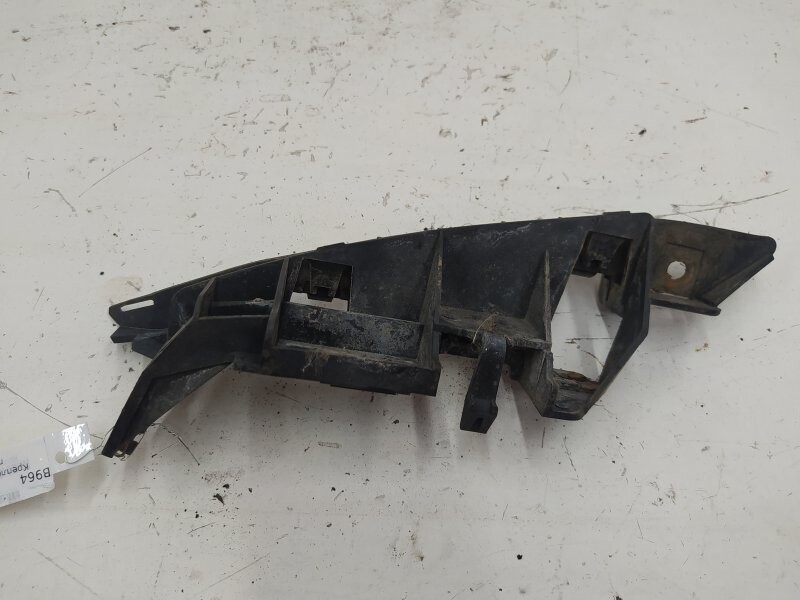 Кронштейн крепления переднего бампера для Peugeot 307 I 2001-2005