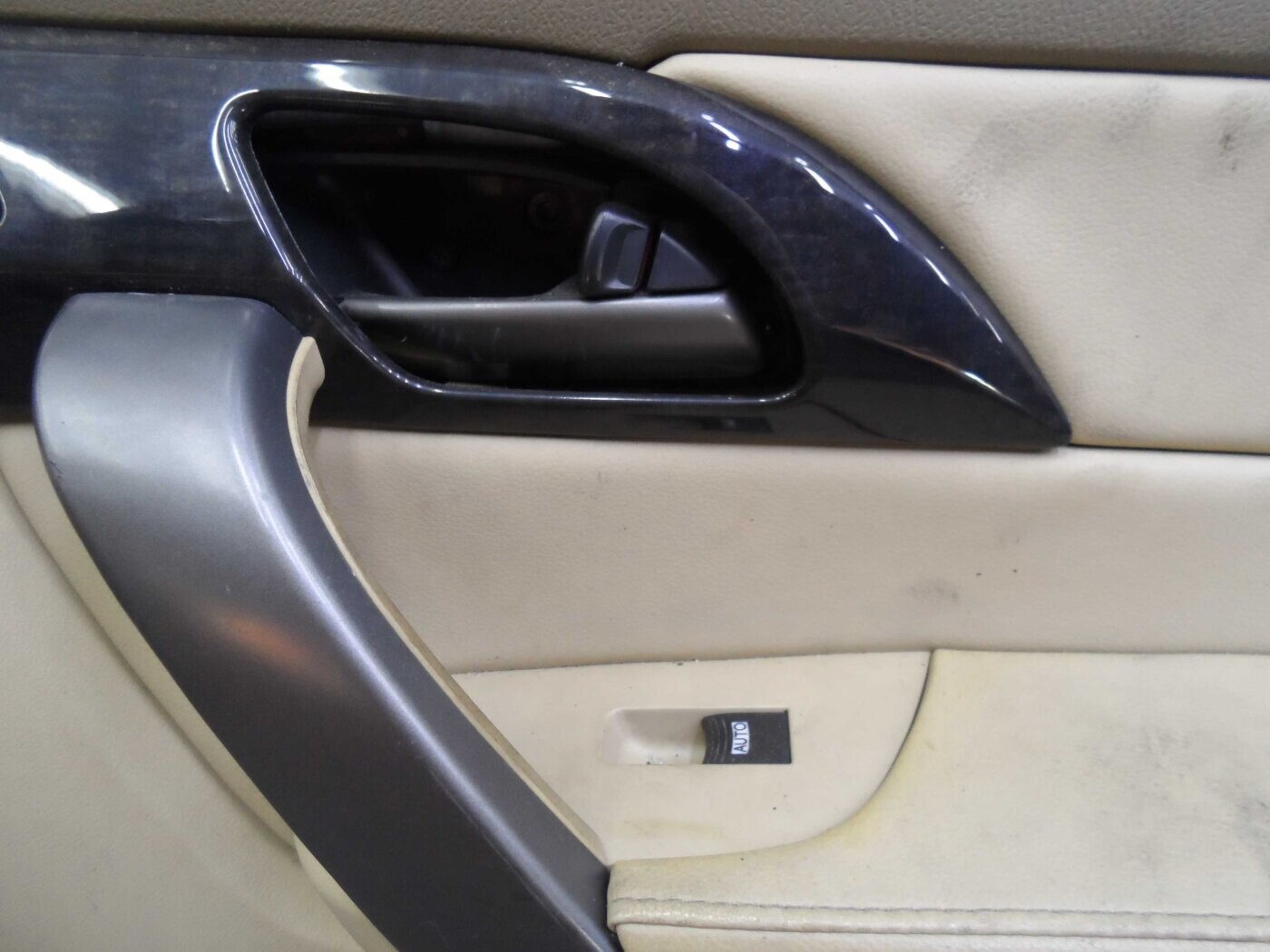 Внешняя ручка двери для Acura MDX II 2007-2010