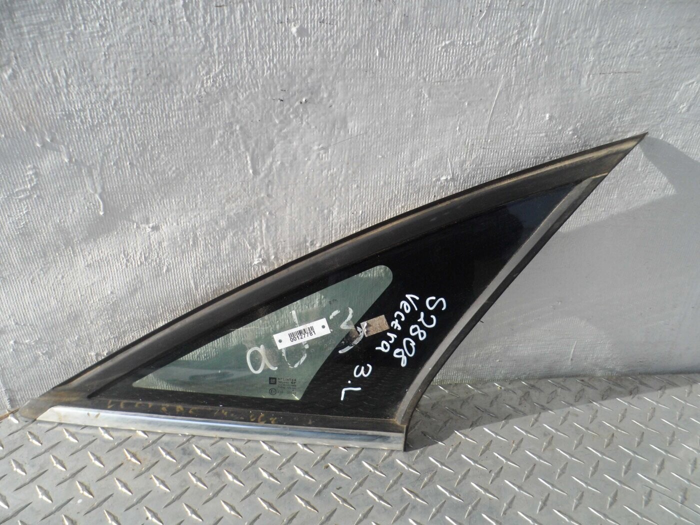 Боковое стекло для Opel Vectra C · Рестайлинг 2005-2009