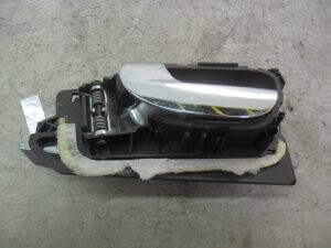 Внутренняя ручка двери для Peugeot 307 I 2001-2005