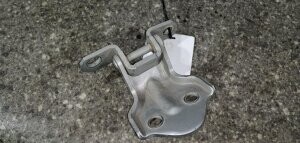 Петли левой задней двери для Hyundai Sonata EF 1998-2001