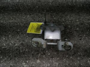 Петли правой задней двери для Hyundai Sonata EF 1998-2001