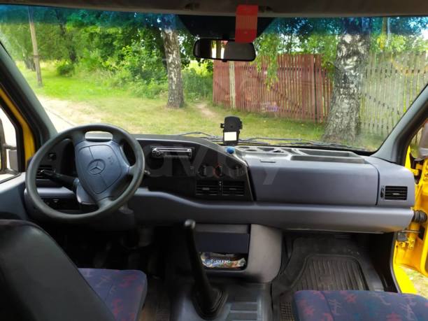 Mercedes-Benz Sprinter 210D, 1999 г.
