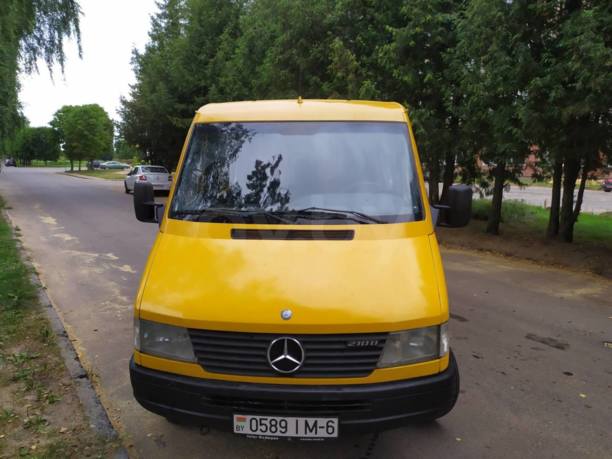Mercedes-Benz Sprinter 210D, 1999 г.