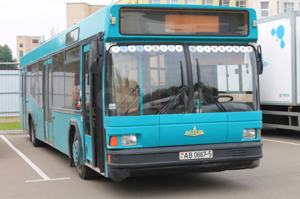 МАЗ 103, 2006 г.