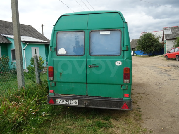 Mercedes-Benz T1 (207D-410D) мерседес 208, 1994 г.