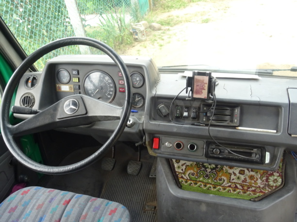 Mercedes-Benz T1 (207D-410D) мерседес 208, 1994 г.