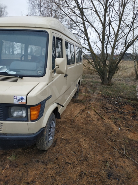Mercedes-Benz T1 (207D-410D), 1992 г.