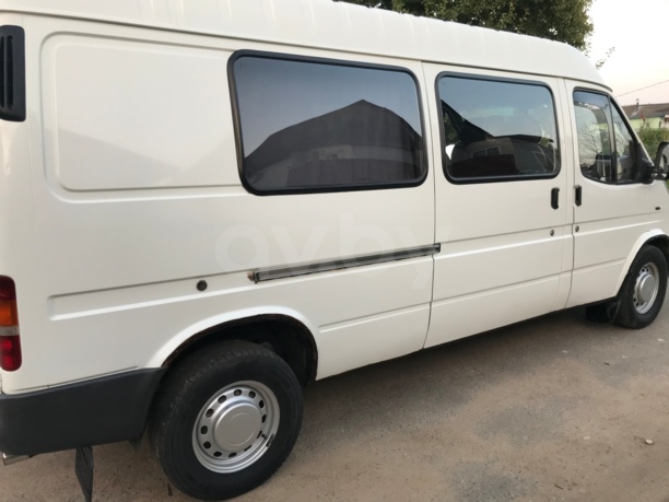 Ford Transit Длинная база,подвышенный,2,5тд, 1995 г.