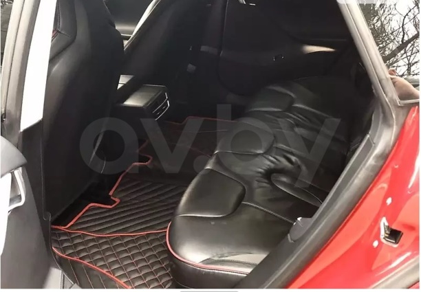 Tesla Model S I, 2013 г.