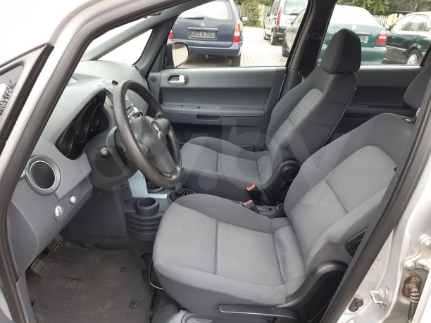 Mitsubishi Colt VI, 2005 г.