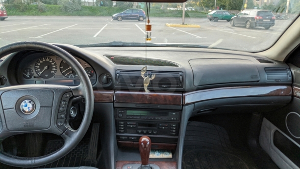 BMW 7 серия E38, 1998 г.