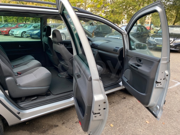 SEAT Alhambra I · Рестайлинг, 7 мест, 2005 г.
