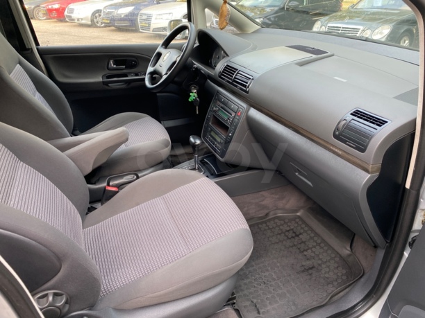 SEAT Alhambra I · Рестайлинг, 7 мест, 2005 г.