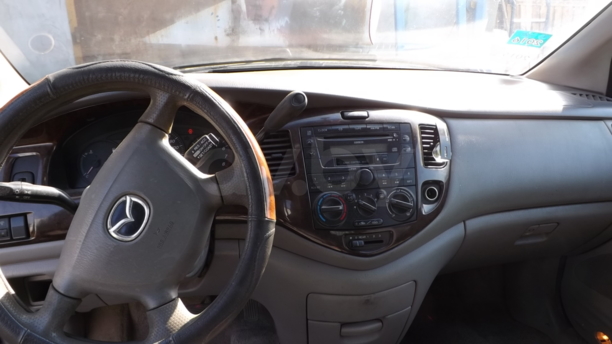 Mazda MPV II, 2000 г.