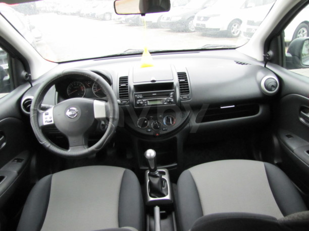 Nissan Note I (E11) · Рестайлинг, 2010 г.