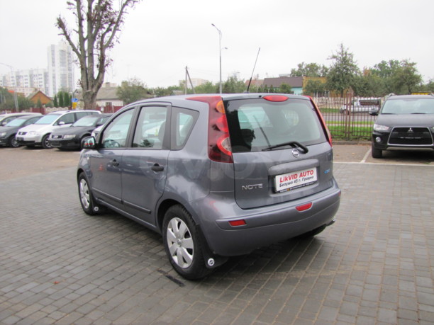 Nissan Note I (E11) · Рестайлинг, 2010 г.