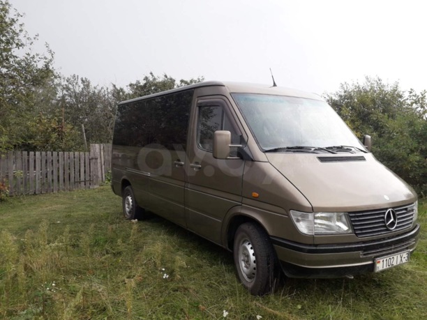 Mercedes-Benz Sprinter Пассажир, 1997 г.