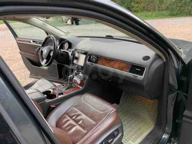 Volkswagen Touareg II, 2011 г.