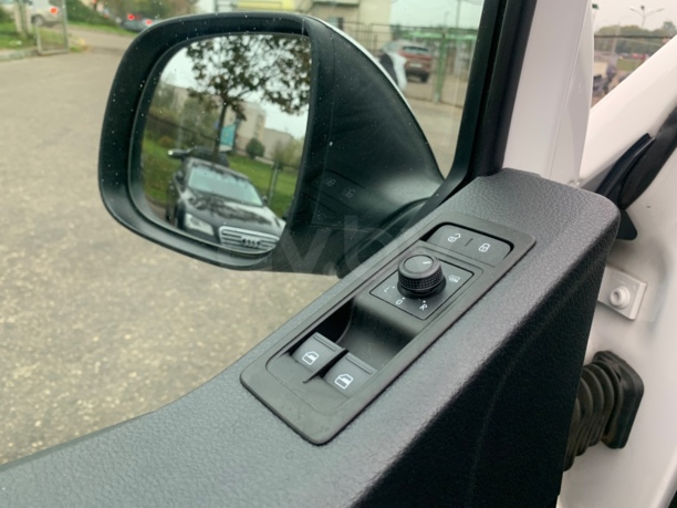 Volkswagen Multivan T6, 2015 г.