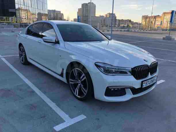 BMW 7 серия G11, 2015 г.