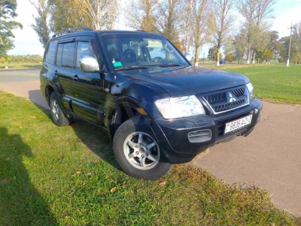 Mitsubishi Montero III, 5 мест, 2001 г.