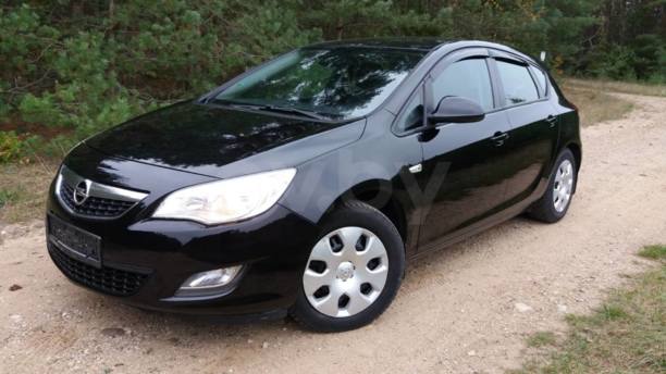 Opel Astra J, 2010 г.