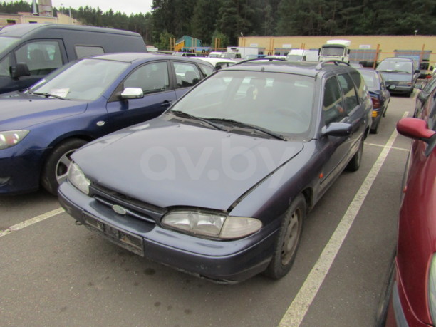 Ford Mondeo I, 1995 г.