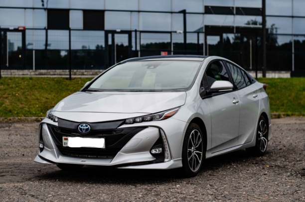 Toyota Prius Prime, 2017 г.