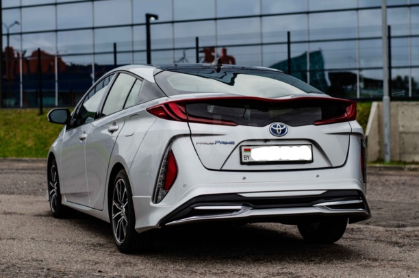 Toyota Prius Prime, 2017 г.