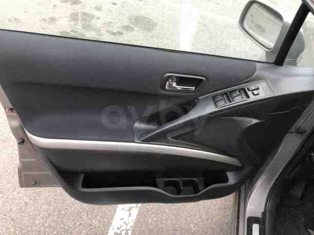 Toyota Corolla Verso III (AR10), 5 мест, 2005 г.