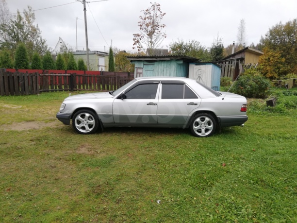 Mercedes-Benz E-Класс W124, S124, C124, A124, 1995 г.