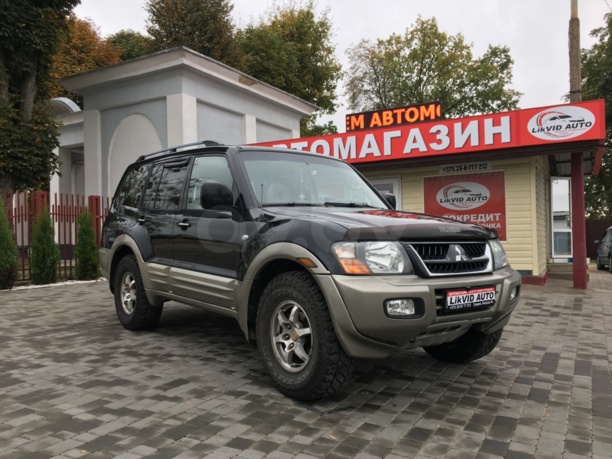 Mitsubishi Montero III, 5 мест, 2002 г.