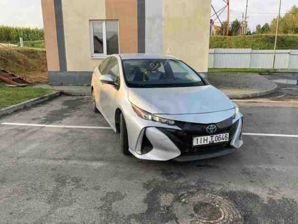 Toyota Prius Prime, 2017 г.