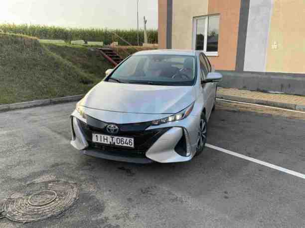 Toyota Prius Prime, 2017 г.