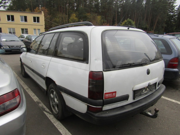 Opel Omega B, 1996 г.
