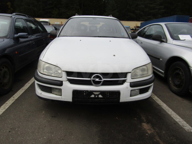 Opel Omega B, 1996 г.