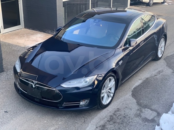 Tesla Model S I, 2015 г.