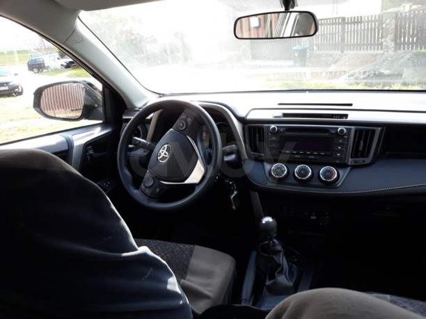 Toyota RAV4 IV (XA40) · Рестайлинг, 5 мест, 2019 г.
