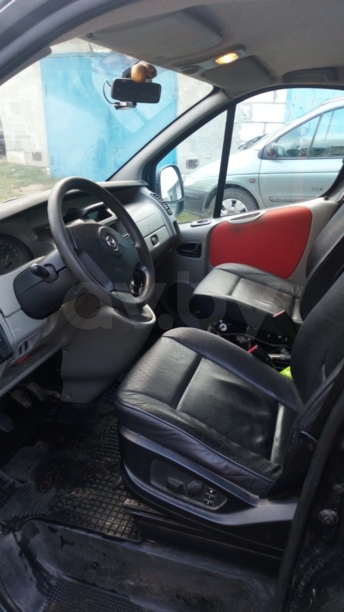 Opel Vivaro Opel Vivaro Westfalia 2.5 TDI , 2004 г.