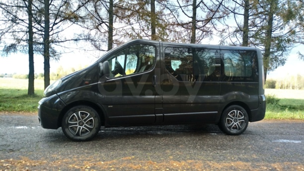 Opel Vivaro Opel Vivaro Westfalia 2.5 TDI , 2004 г.