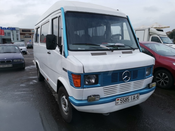 Mercedes-Benz T1 (207D-410D) 208 D, 1994 г.