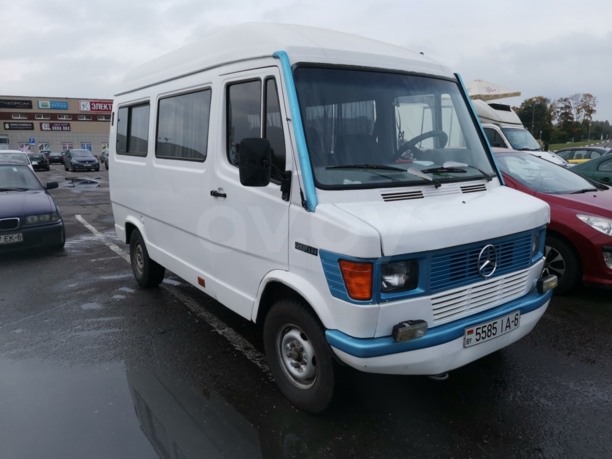 Mercedes-Benz T1 (207D-410D) 208 D, 1994 г.
