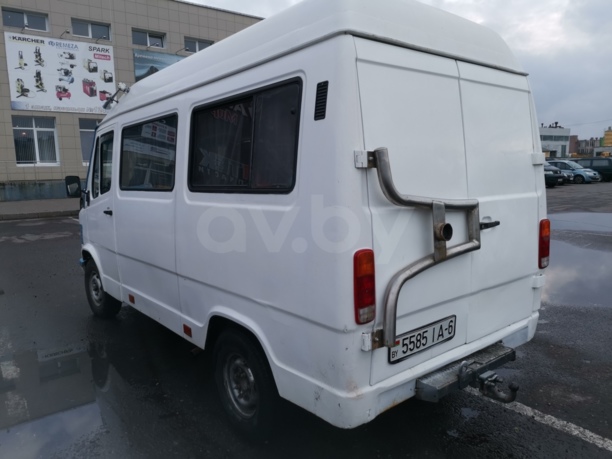 Mercedes-Benz T1 (207D-410D) 208 D, 1994 г.