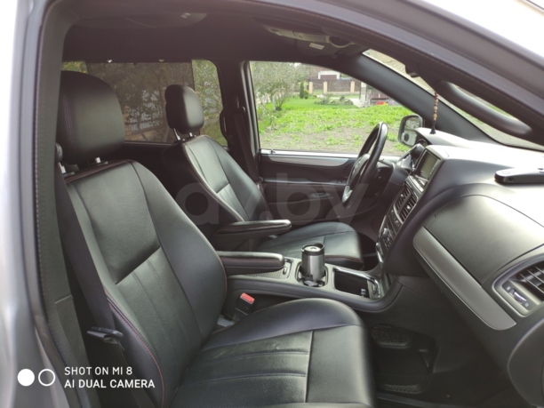 Dodge Grand Caravan V, 7 мест, 2017 г.